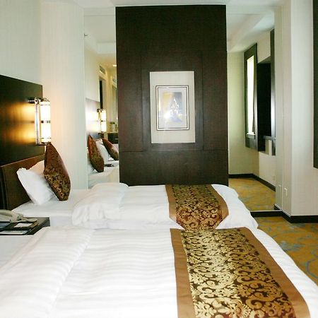Plaza Hotel Peking Kültér fotó
